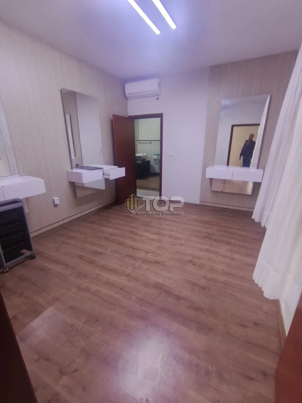Imagens do imóveis SALÃO COMERCIAL - BARRA