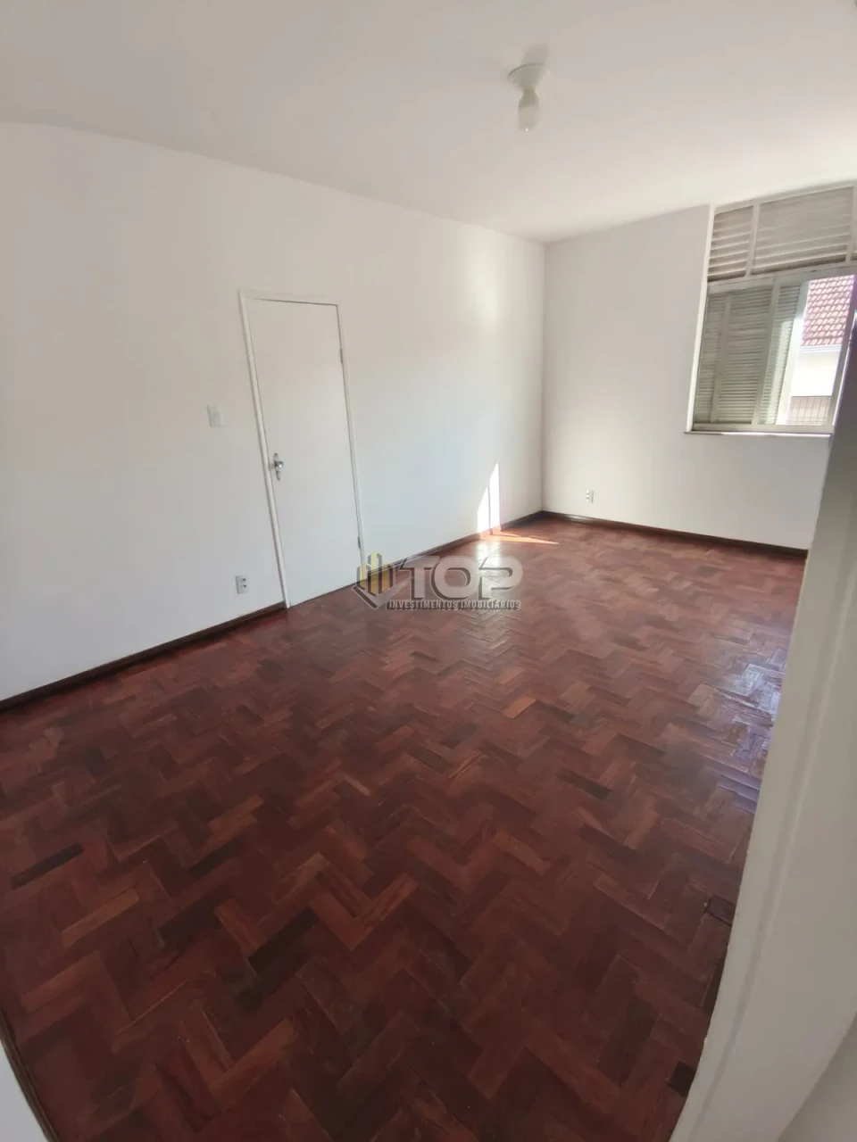 Imagens do imóveis Apartamento para locação- BARRA