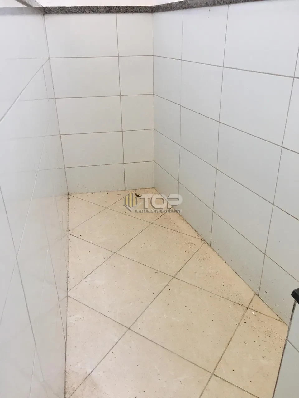 Imagens do imóveis APARTAMENTO PARA LOCAÇÃO  PORTO