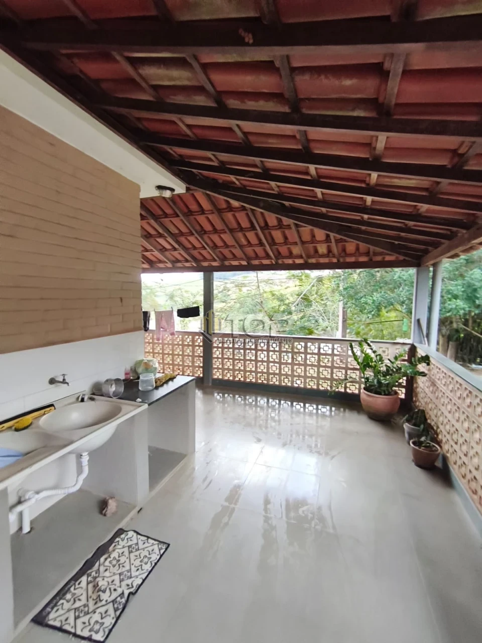 Imagens do imóveis SITIO P/ VENDA 6KM DE MURIAÉ