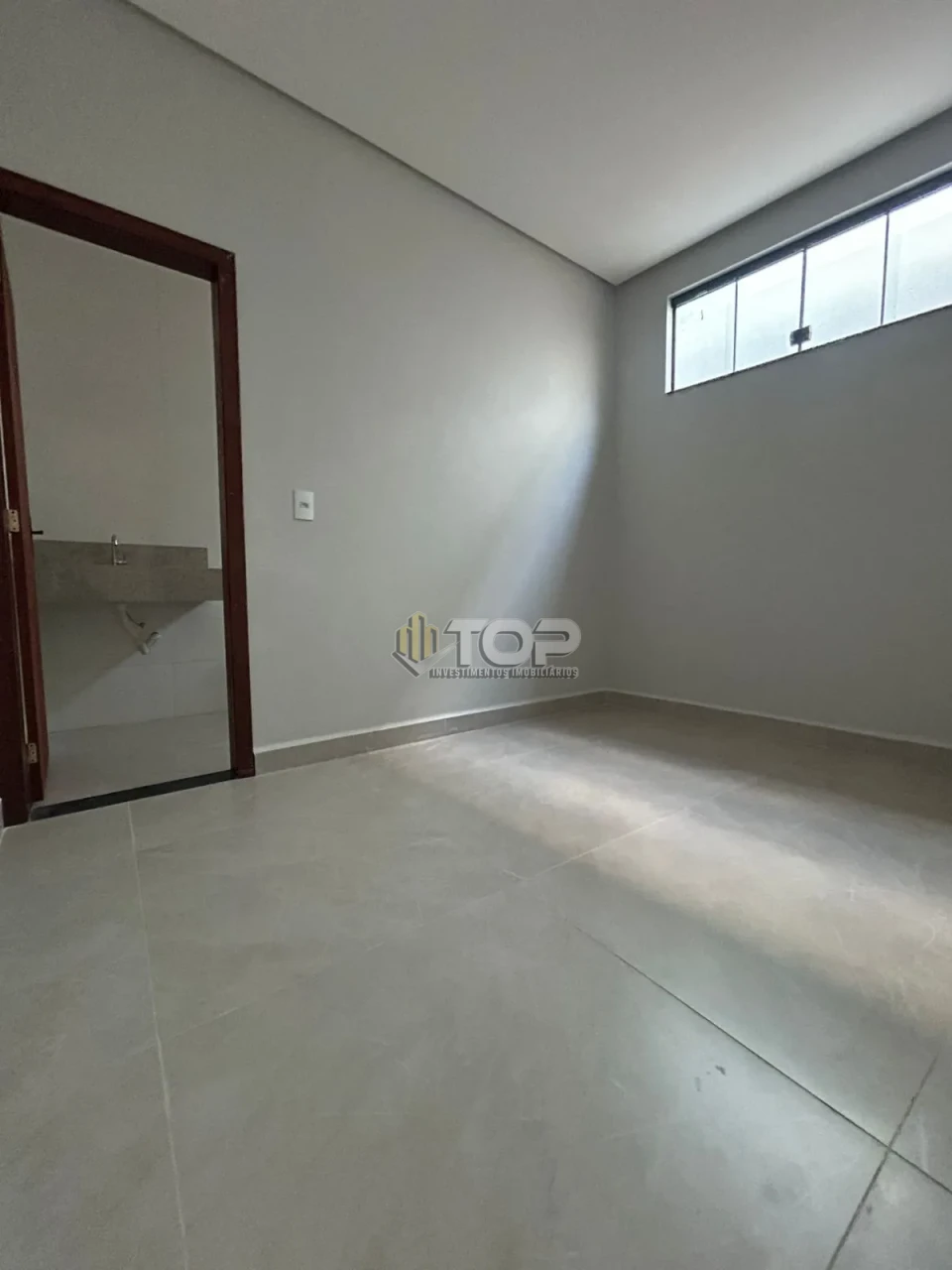 Imagens do imóveis CASA A VENDA - VILA REAL