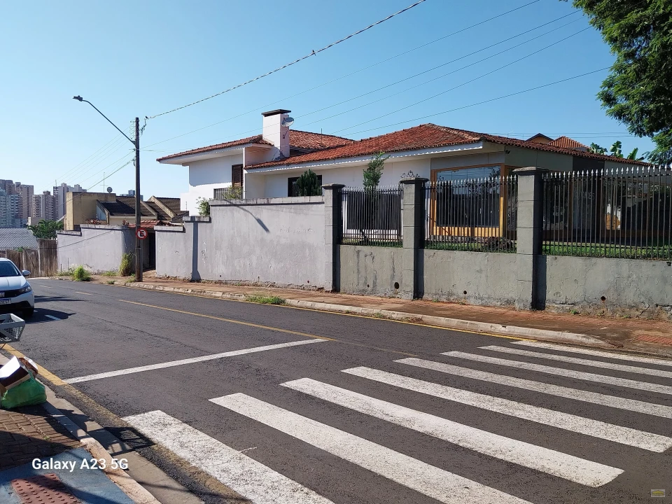 Casa Comercial/Residencial