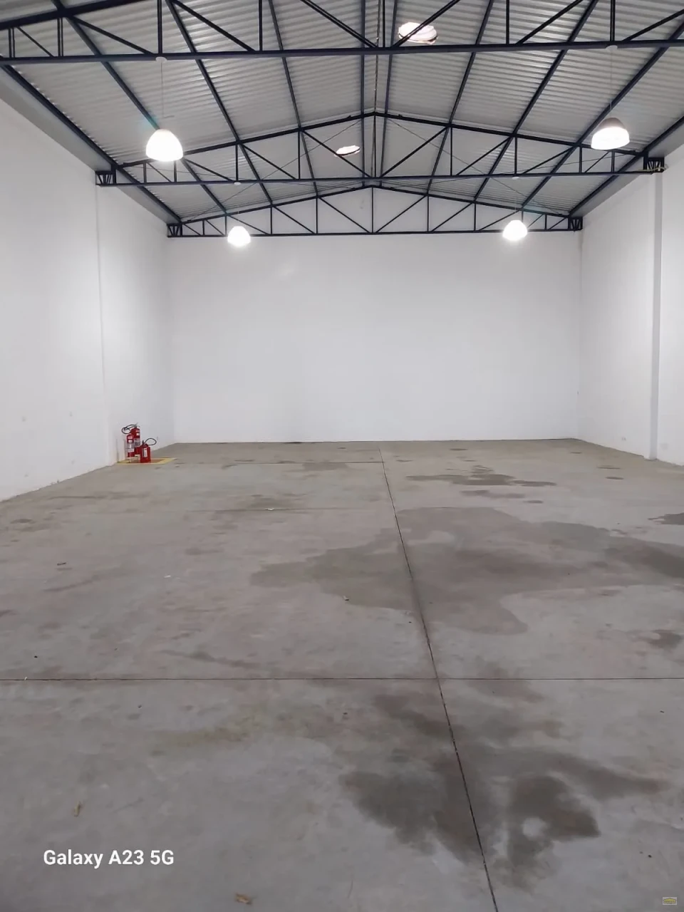 Galpão Comercial