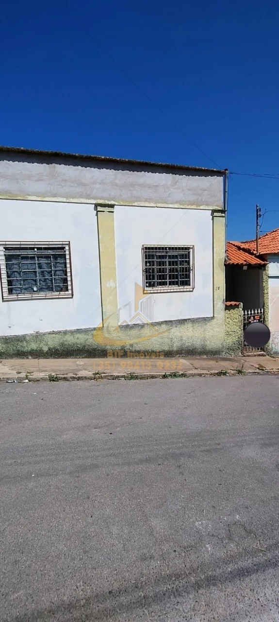 Imagens do imóveis CASA LOCAÇÃO 02 QUARTOS COZINHA,QUINTAL AREA SERVIÇO  - CENTRO LAVRAS