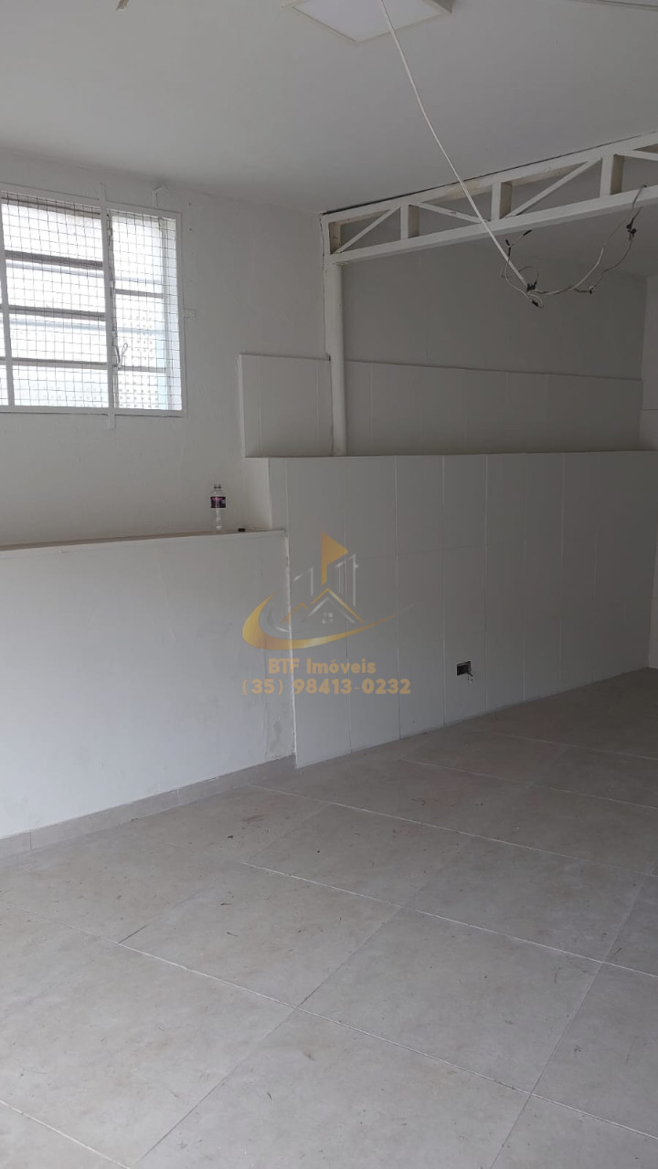 Imagens do imóveis STUDIO OU IMOVEL COMERCIAL COM PORTA DE VIDRO E PORTA AÇO VILA SAO FRANCISCO LAVRAS