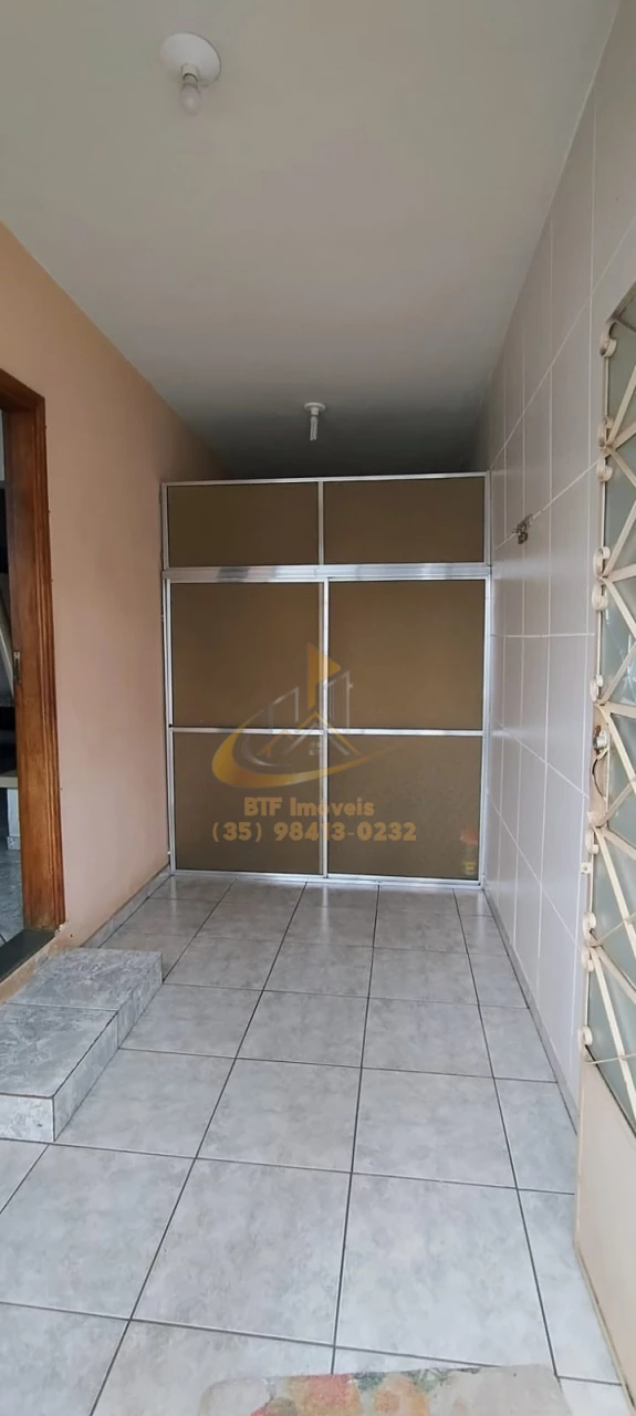 Imagens do imóveis CASA VENDA 2 SALAS 4 QUARTOSCOZINHA/COPA 2BANHAREASERV GARAGEM(ESCRT)2 BARRACOES