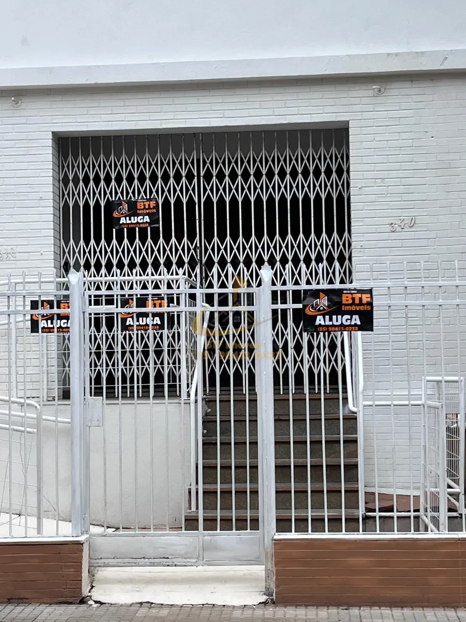 Imagens do imóveis imovel Comercial Centro Oportunidade com garagem e acessibilidade  03 salas, 01 banheiro 01 área serviço