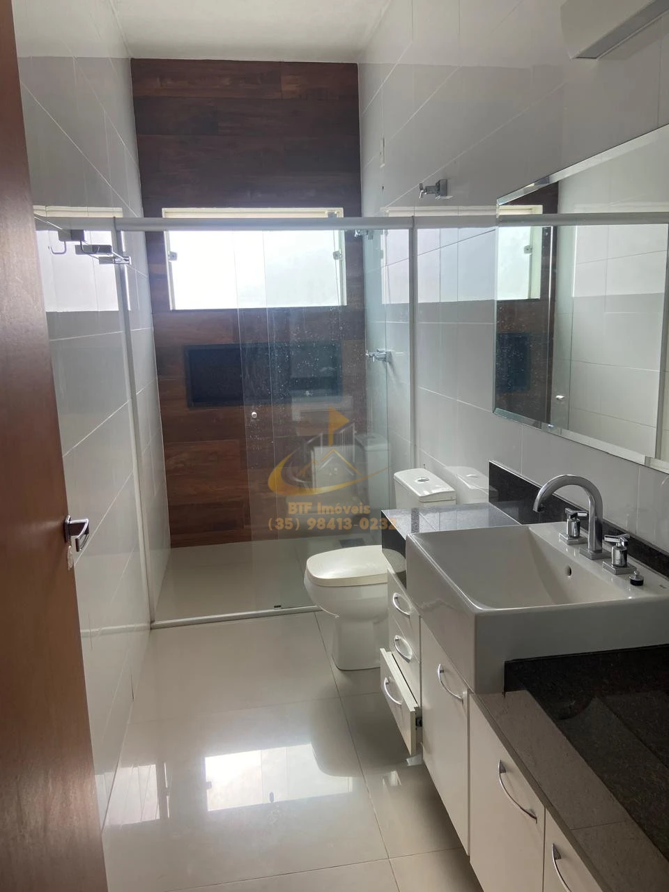 Imagens do imóveis CASA LOCAÇÃO  2 VAGAS GARAGEM, 2 SALAS, COZINHA , AREA GOURMET,3 QUARTOS E SUITE