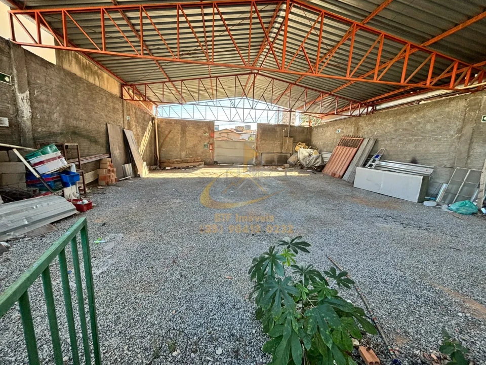 Imagens do imóveis CASA locação  03 QUARTOS (2suite)sala/cozinha, banh,social, lavanderia, GARAGEM/QUINTAL