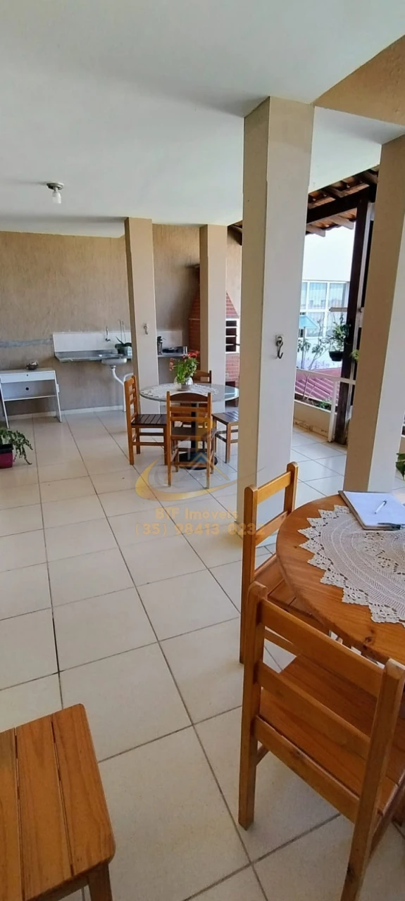 Imagens do imóveis casa venda Bairro Artur Bernardes 7quartos sendo 4 suites, varanda gourmet c churrasqueira,garagem,jardim