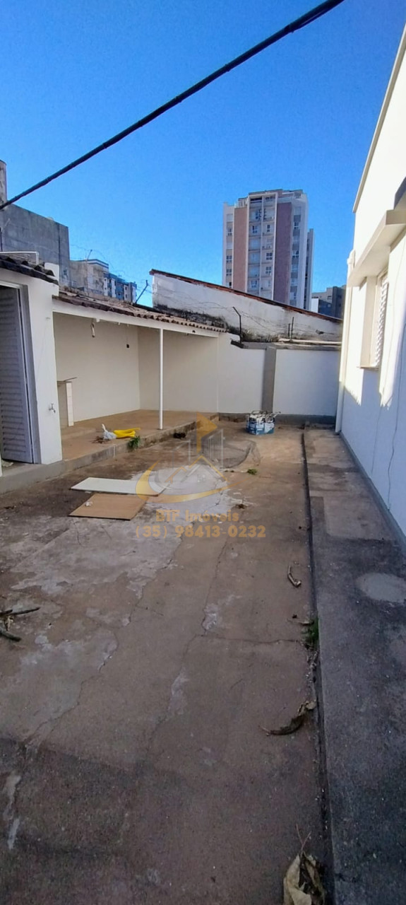 Imagens do imóveis locaçao CASA C ACESSIBILIDADE E 4 QUARTOS, 2 SALAS, BANH,COZINH,QUINTAL,TERRAÇO,GARAGEM