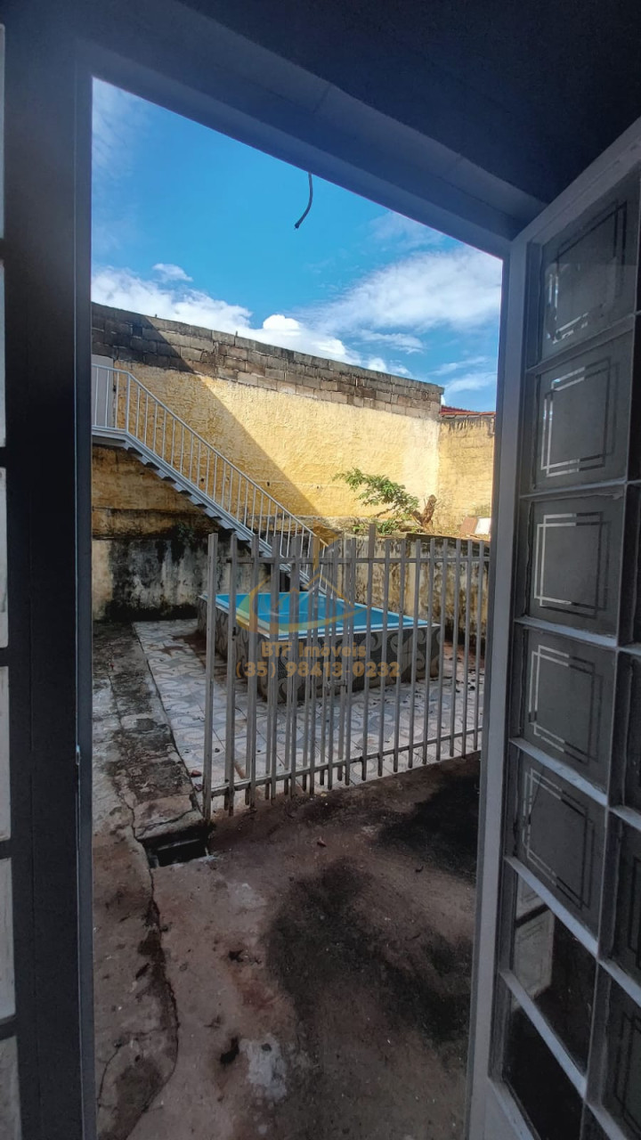 Imagens do imóveis CASA venda  04 QUARTOS (01 SUITE) + PISCINA+CHURRASQUEIRA