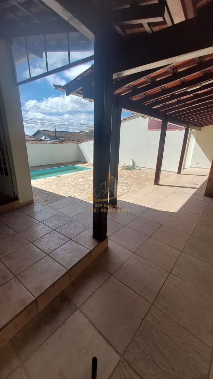 Imagens do imóveis casa  locação Bairro eldorado 3/4 um suite, sala,, copa, banh.social, cozinh, area gourmet, piscina. 2 vagas garagem