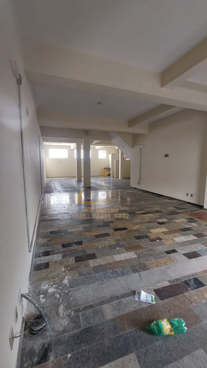 Imagens do imóveis IIMOVEL COMERCIAL COM 205 METROS E 02 BANHEIROS