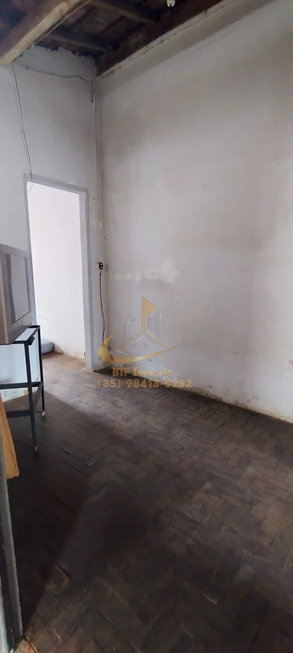 Imagens do imóveis CASA VENDA 2 SALAS 4 QUARTOSCOZINHA/COPA 2BANHAREASERV GARAGEM(ESCRT)2 BARRACOES