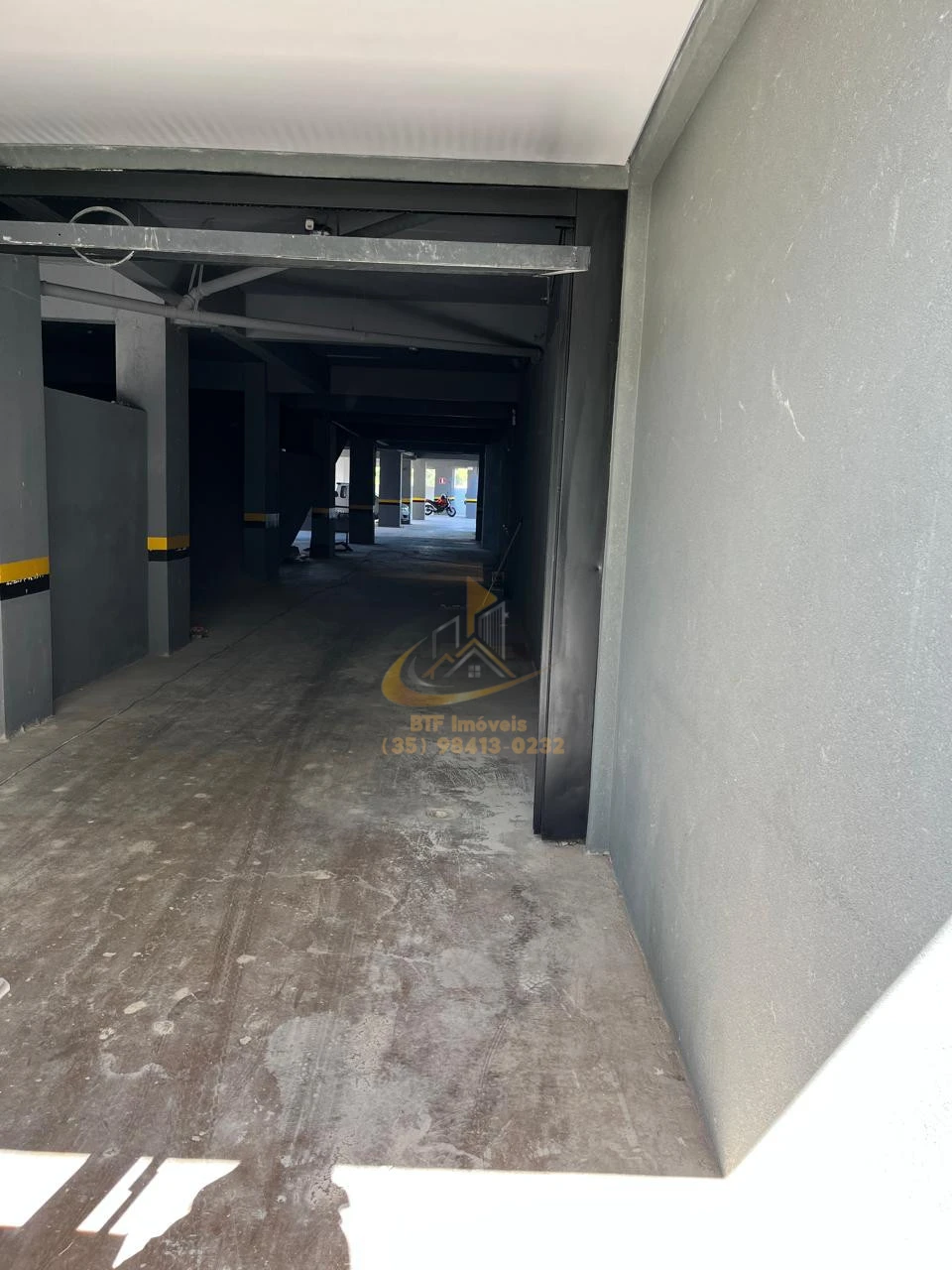 Imagens do imóveis STUDIO  LOCAÇAO  RES.COLIBRI,  CENTRO, 400 MTS DA UFLA