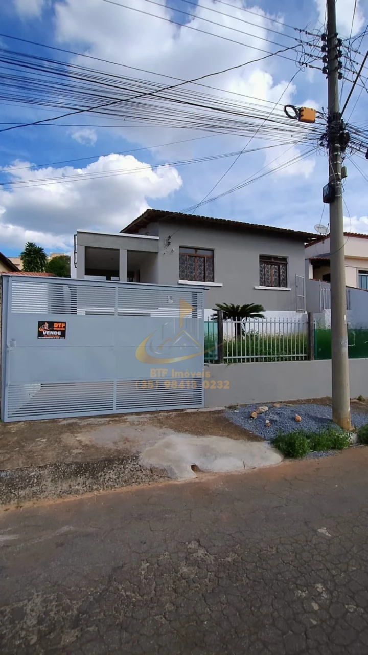 Imagens do imóveis CASA LOCAÇÃO JD GLORIA 3 QUARTOS, SALA, COZINHA, BANHEIRO, AREA SERV, QUINTAL,VARANDA, GARAGEM