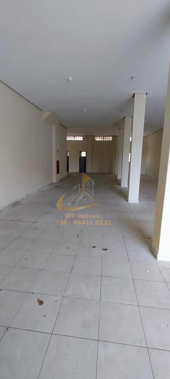 Imagens do imóveis IMOVEL COMERCIAL LOCAÇÃO   COMODO 200 MTS 2 BANHERIOS, COZINHA E COMODO DEPOSITO