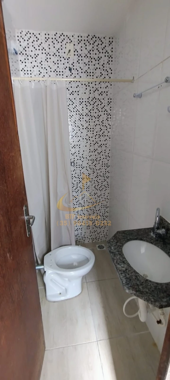 Imagens do imóveis apartamento locação N.S.Aparecida sala, 2/4, cozinh,banh, area serv. varanda, garagem moto