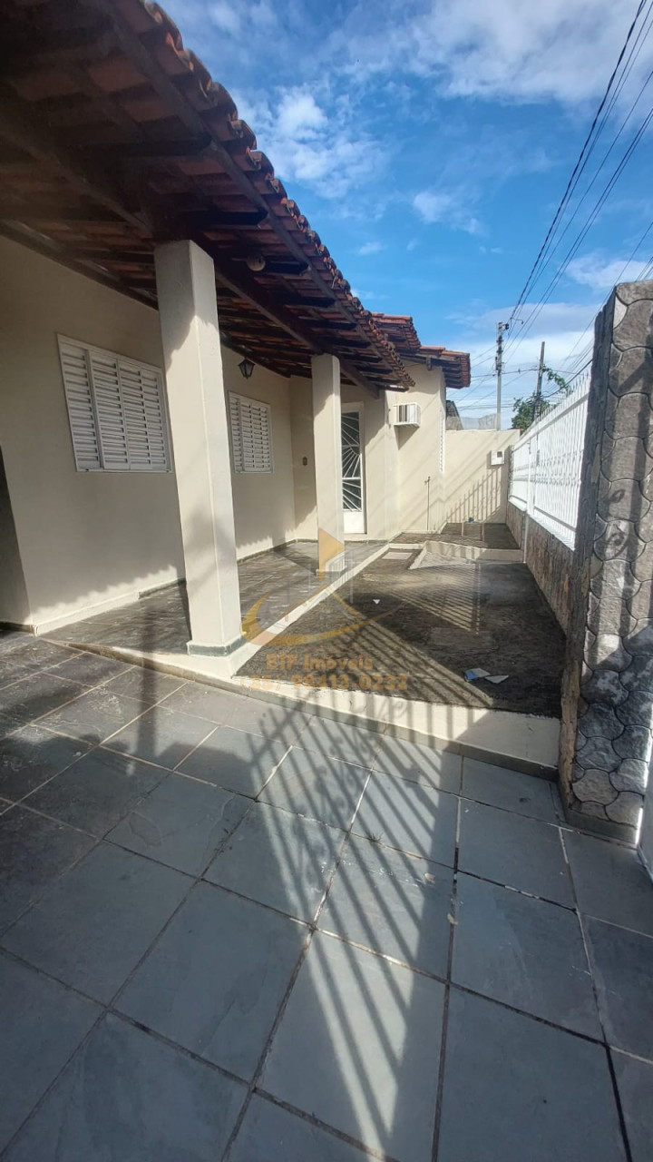 Imagens do imóveis CASA venda  04 QUARTOS (01 SUITE) + PISCINA+CHURRASQUEIRA