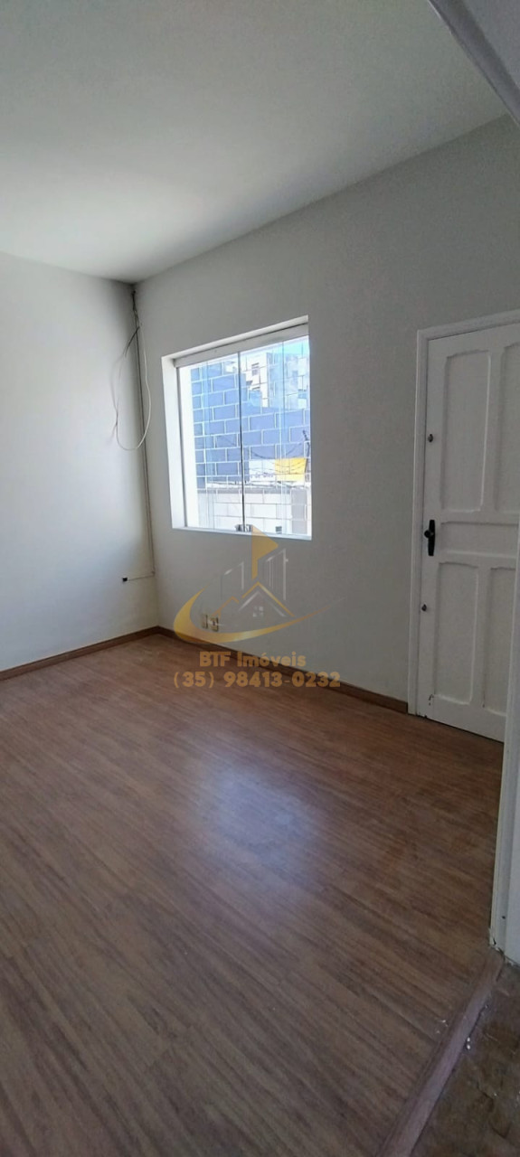 Imagens do imóveis locaçao CASA C ACESSIBILIDADE E 4 QUARTOS, 2 SALAS, BANH,COZINH,QUINTAL,TERRAÇO,GARAGEM