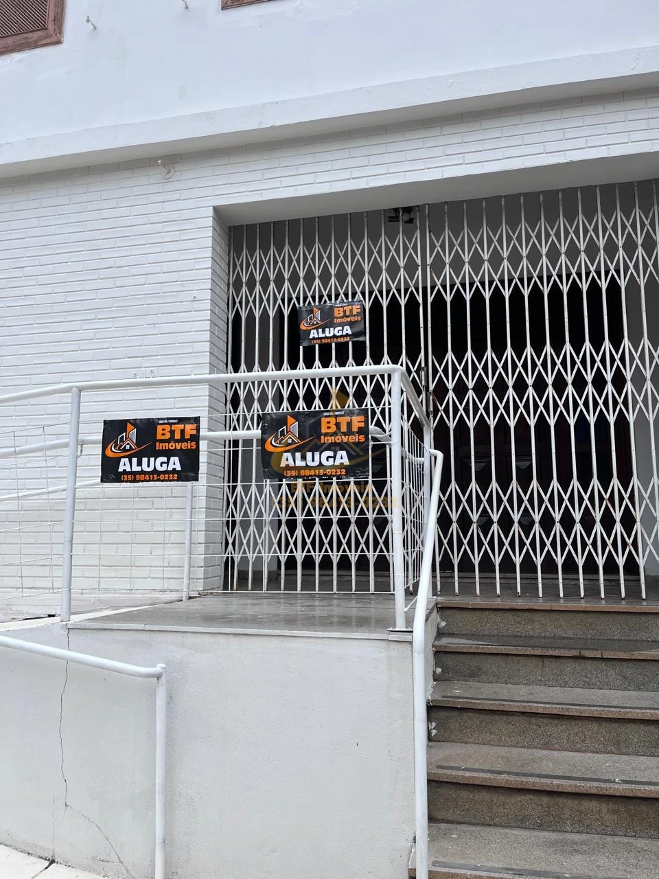 Imagens do imóveis imovel Comercial Centro Oportunidade com garagem e acessibilidade  05 salas, 02 banheiros
