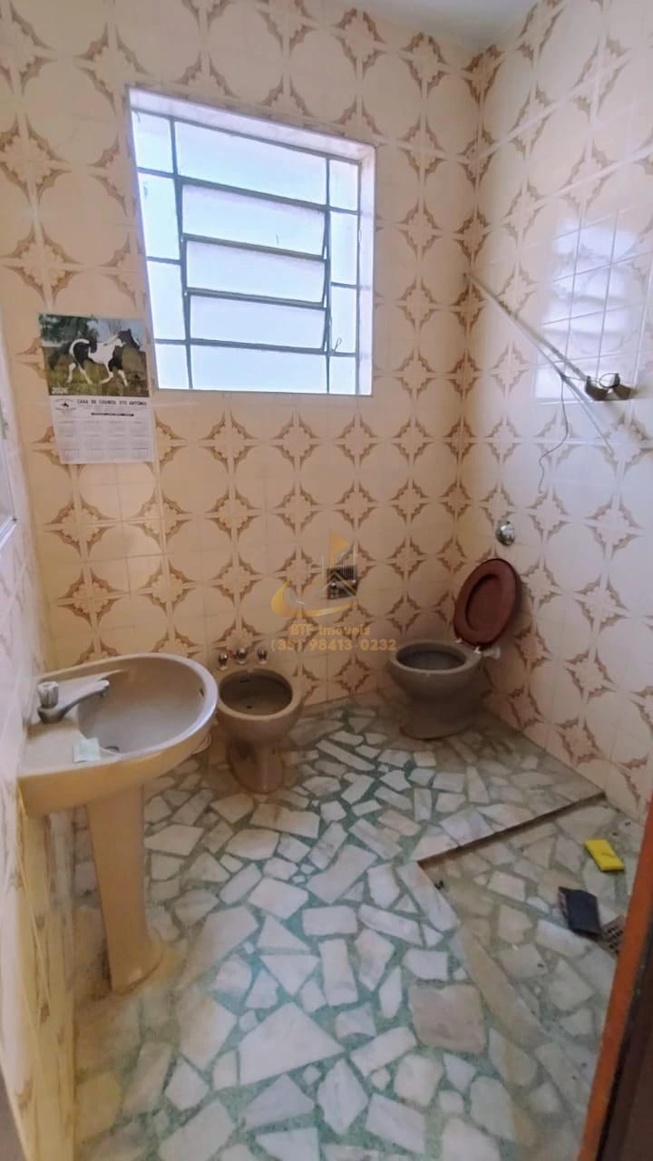 Imagens do imóveis CASA - APT0  LOCAÇÃO 3 QUARTOS, SALA, COPA, DESPENSA, BANHEIRO, COZINHA, AREA SERV. GARAGEM