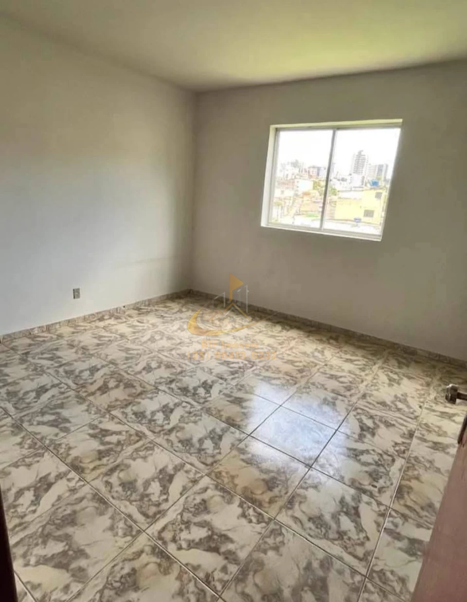 Imagens do imóveis APARTAMENTO LOCAÇÃO  02 QUARTOS, SALA, COZINHA, BANHEIRO, AREA SERVIÇO AMPLA