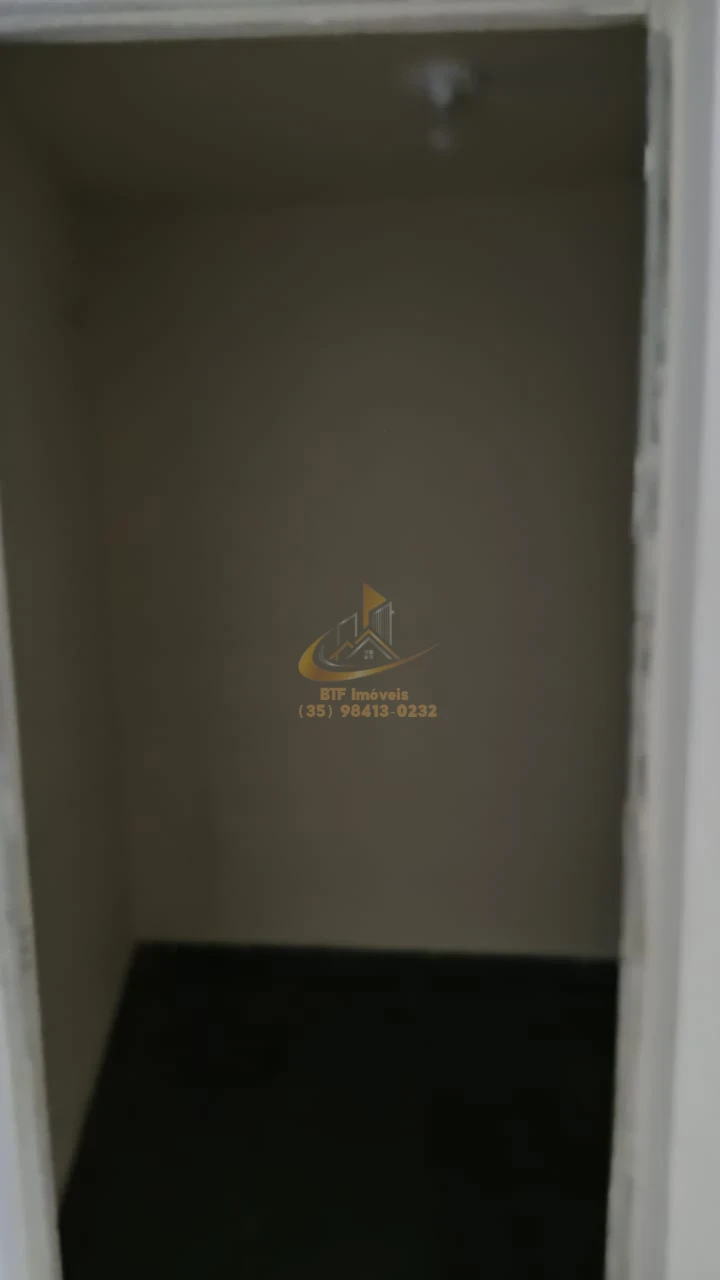 Imagens do imóveis IMOVEL COMERCIAL CENTRO COMA BANHEIRO, COZINHA E ESCRITORIO-  TERREO/CENTRO
