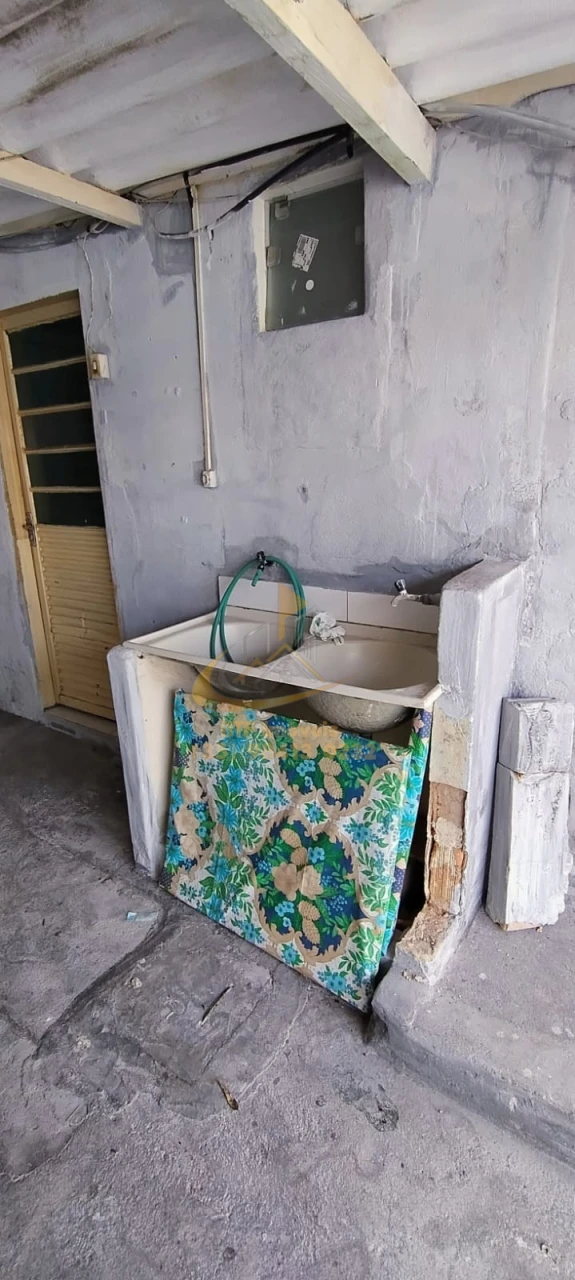 Imagens do imóveis CASA LOCAÇÃO  SALA, COPA , COZINHA, 2 QUARTOS SENDO 1 SUITE, QUIINTAL, GARAGEM , AREA SERV