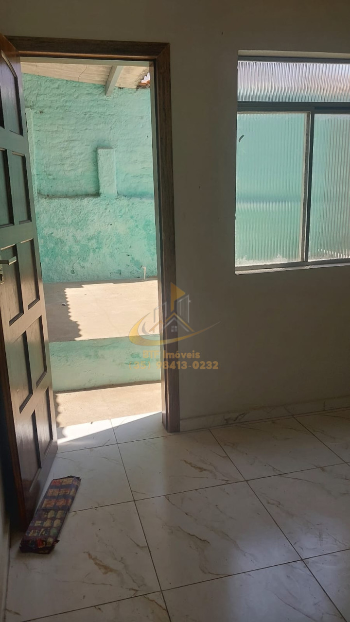 Imagens do imóveis CASA LOCAÇÃO VL S FRANCISCO 02 QUARTOS, SALA, COZINH,BANH. QUARTO DESP, GARAGEM