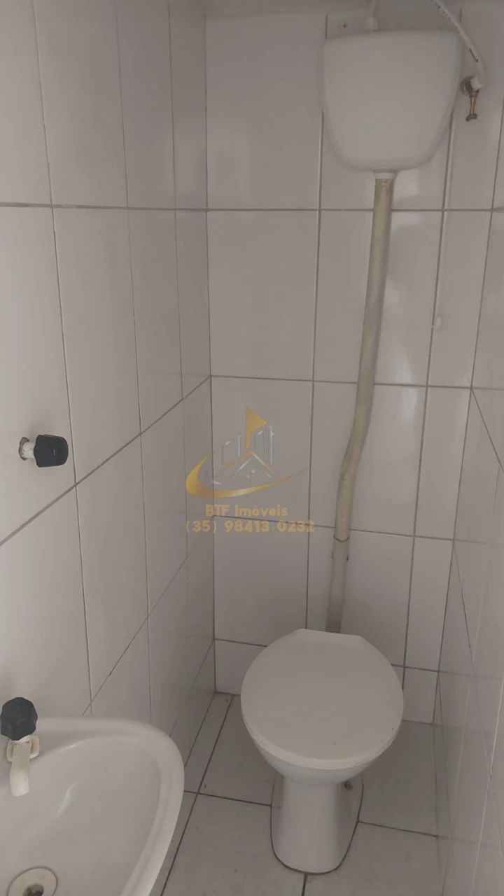 Imagens do imóveis STUDIO OU IMOVEL COMERCIAL COM PORTA DE VIDRO E PORTA AÇO VILA SAO FRANCISCO LAVRAS