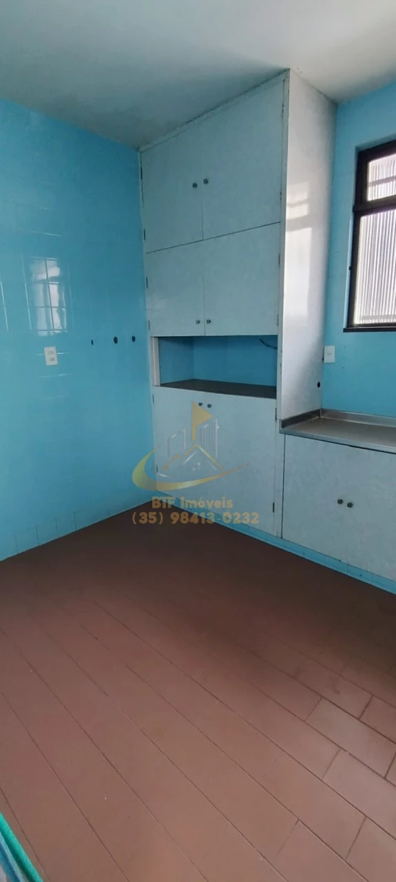 Imagens do imóveis CASA LOCAÇÃO subsolo garagem terreo  sala e banh 1ºAndar  5 quartos sendo 1 suite , banh social, lavanderia