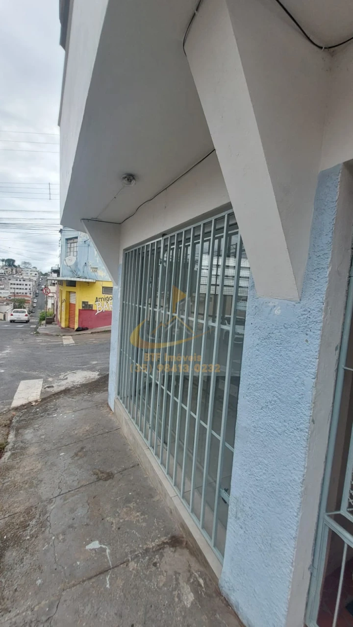 Imagens do imóveis STUDIO OU IMOVEL COMERCIAL COM PORTA DE VIDRO E PORTA AÇO VILA SAO FRANCISCO LAVRAS