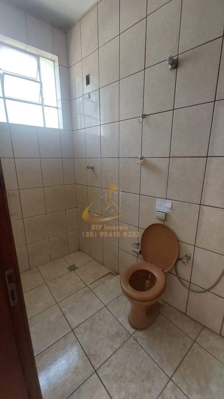 Imagens do imóveis CASA LOCAÇÃO VL S FRANCISCO 02 QUARTOS, SALA, COZINH,BANH. QUARTO DESP, GARAGEM