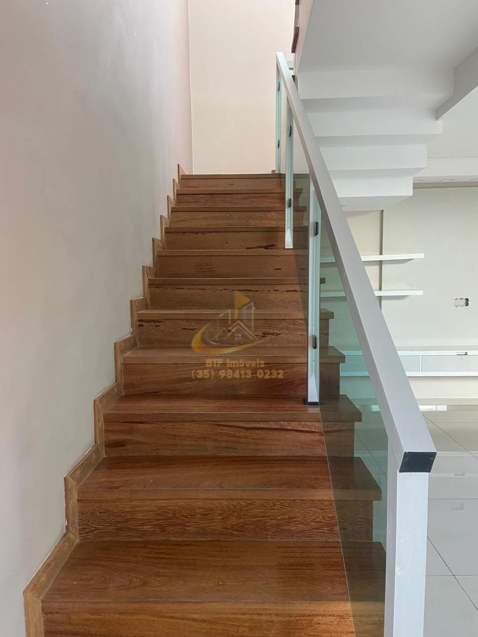 Imagens do imóveis CASA LOCAÇÃO  2 VAGAS GARAGEM, 2 SALAS, COZINHA , AREA GOURMET,3 QUARTOS E SUITE