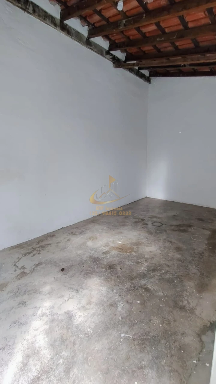 Imagens do imóveis casa locação 4 quartos sendo 1 suite,garagem varios carros, varanda, sala- copa, deposito , quintal