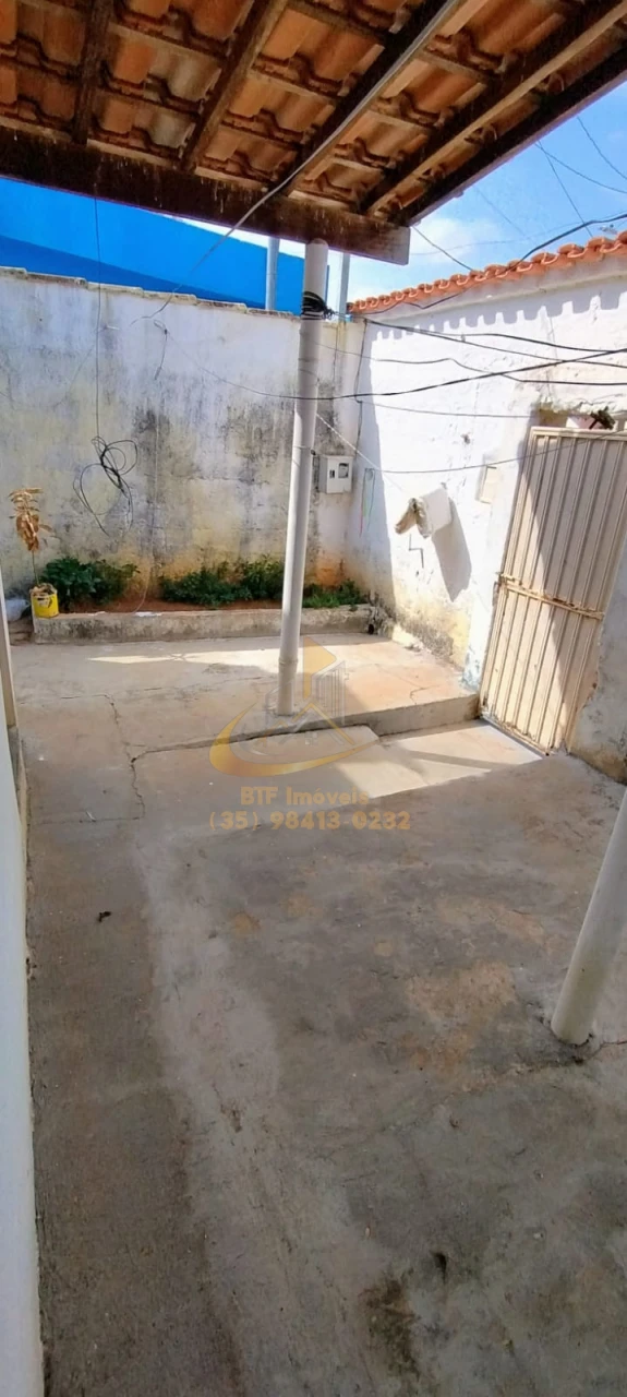 Imagens do imóveis CASA LOCAÇÃO  SALA, COPA , COZINHA, 2 QUARTOS SENDO 1 SUITE, QUIINTAL, GARAGEM , AREA SERV