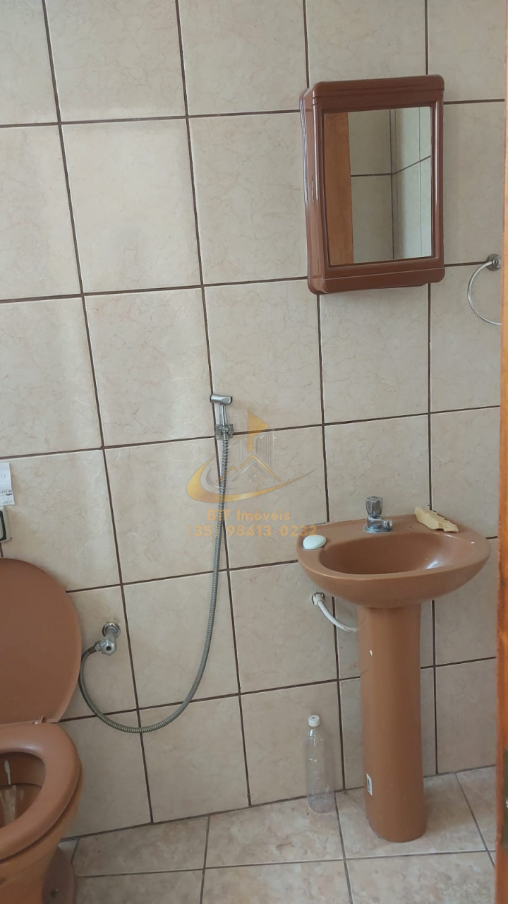 Imagens do imóveis CASA LOCAÇÃO VL S FRANCISCO 02 QUARTOS, SALA, COZINH,BANH. QUARTO DESP, GARAGEM