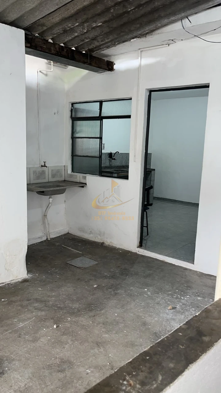 Imagens do imóveis CASA locaçao 01KM UFLA 02 QUARTOS, SALA, COZINHA, BANH SOCIAL,AREA SERV,LAVABO, GARAGEM