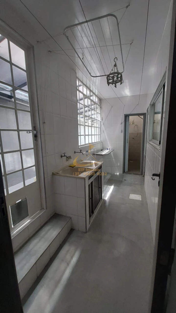 Imagens do imóveis APTO  LOC CENTRO 3 QUARTOS C ARMARIOS, SALA,COPA,COZINHA,2BANH, AREA SERV, GARAGEM