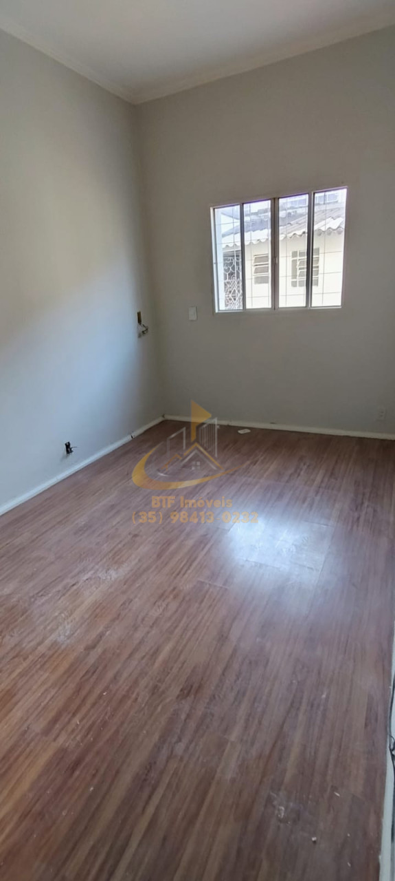 Imagens do imóveis locaçao CASA C ACESSIBILIDADE E 4 QUARTOS, 2 SALAS, BANH,COZINH,QUINTAL,TERRAÇO,GARAGEM