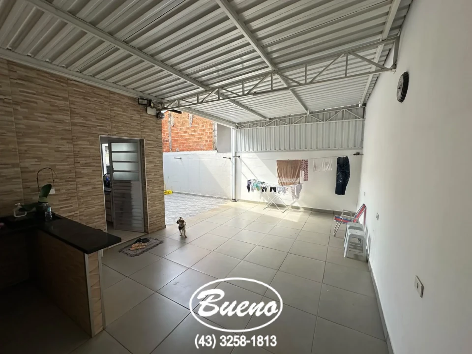 Imagens do imóveis Vende Casa no Jardim Santa Paula com Edícula no Fundo