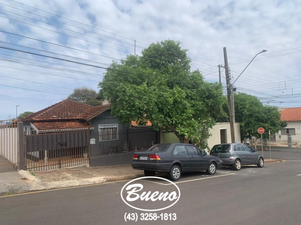Imagens do imóveis Vende Terreno com 03 Imóveis