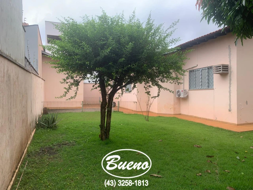 Imagens do imóveis Vende Casa na Avenida dos Estudantes