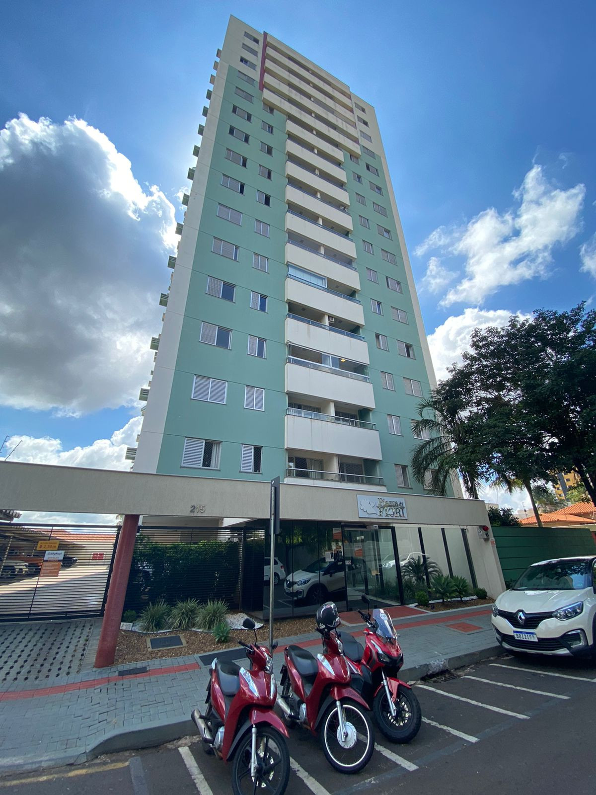 Imagens do imóveis Apartamento p/locação no Res. Piazza Di Fiori