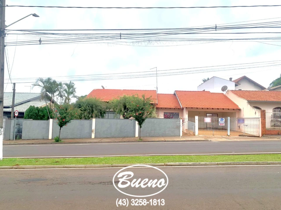 Imagens do imóveis Vende Casa na Avenida dos Estudantes