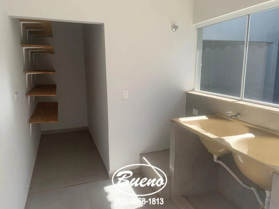 Imagens do imóveis Vende Linda Casa Jardim Brasilia