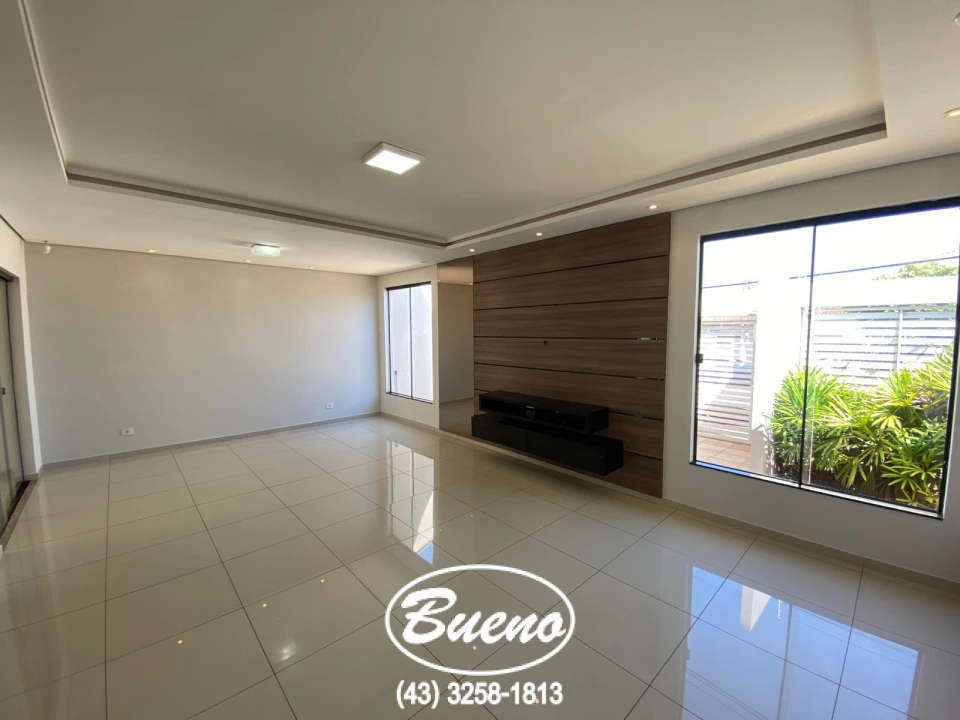 Imagens do imóveis CASA P/ LOCAÇÃO NA AV. ESTUDANTES