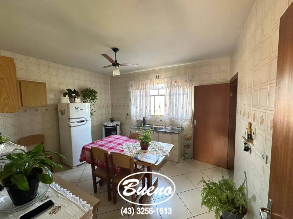Imagens do imóveis Vende Sobrado/Sala Comercial no Centro